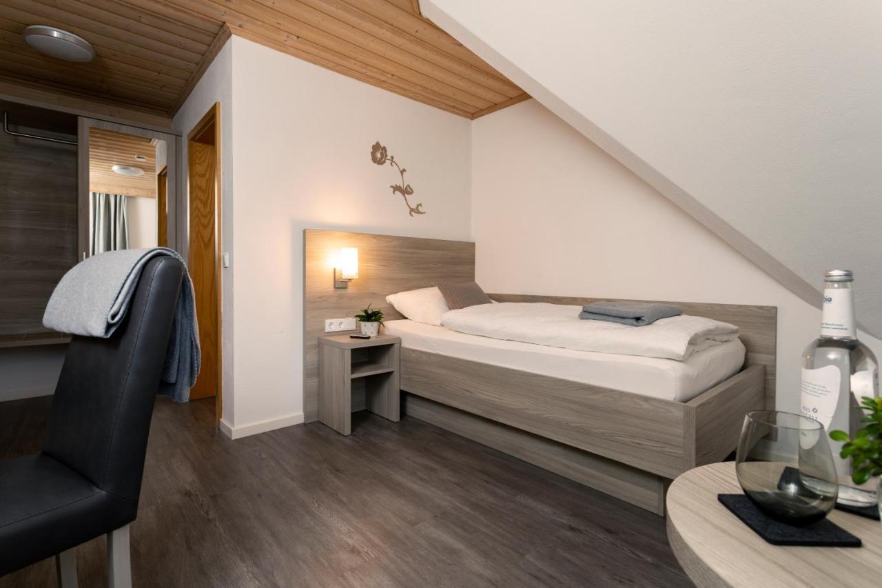 Hotel Am Ludwigskanal เวนเดิลชไตน์ ภายนอก รูปภาพ