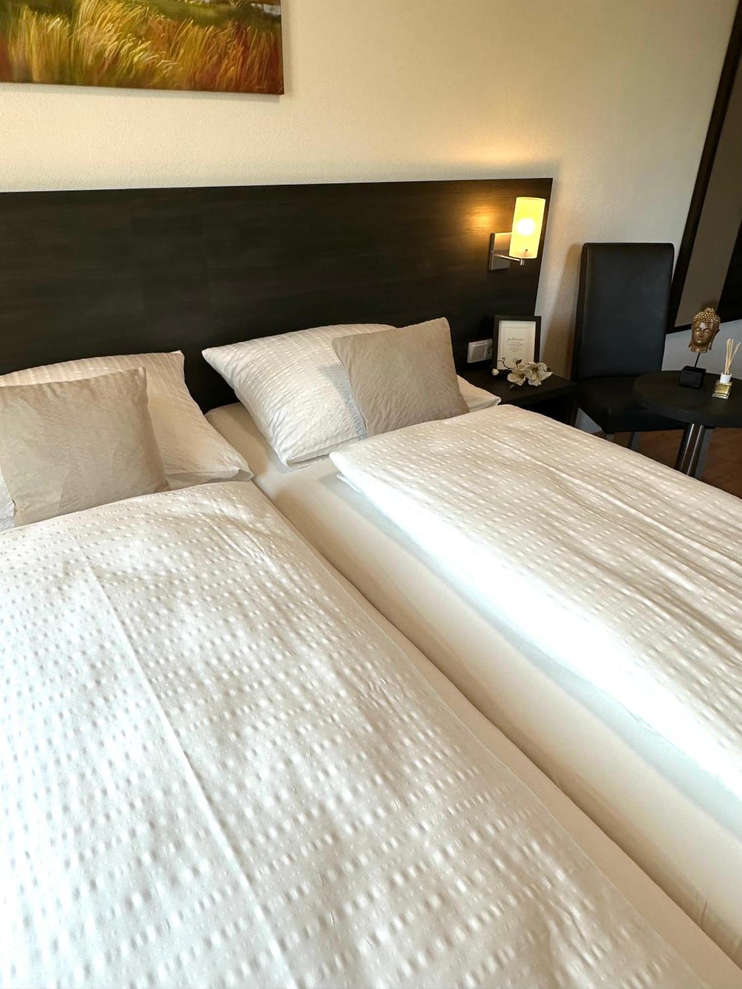 Hotel Am Ludwigskanal เวนเดิลชไตน์ ภายนอก รูปภาพ